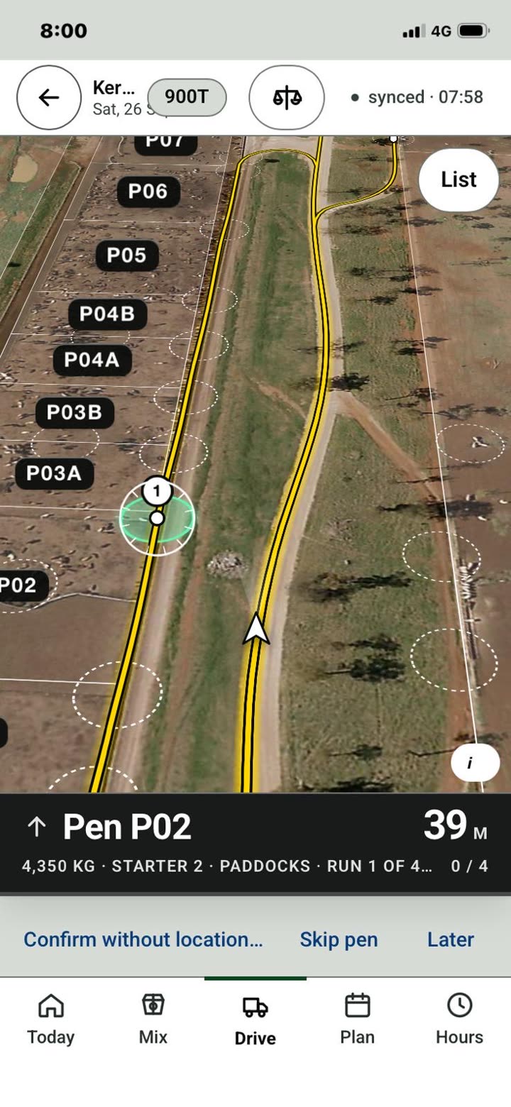 The feeding run on the phone: aerial map with the pen row, the route and the next stop